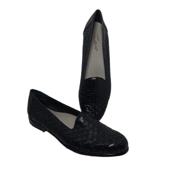 Trotters Shoes Womens Size 8SS Liz Navy Basketweave Leather Flats Super Slim - Picture 1 of 4